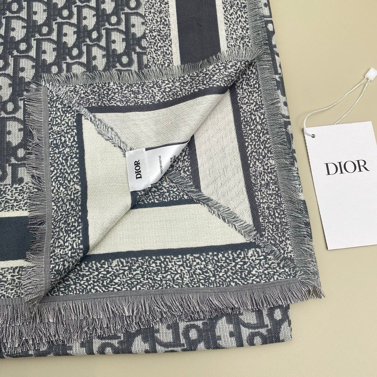 wool floral Shawl for women - alternate angle view 6