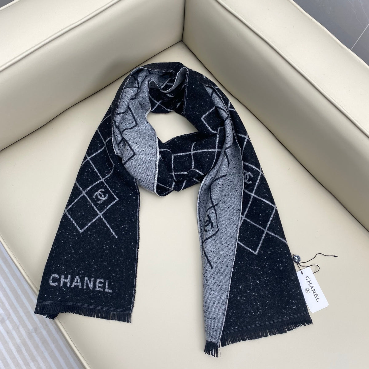 velvet luxury Scarf for women - alternate angle view 9