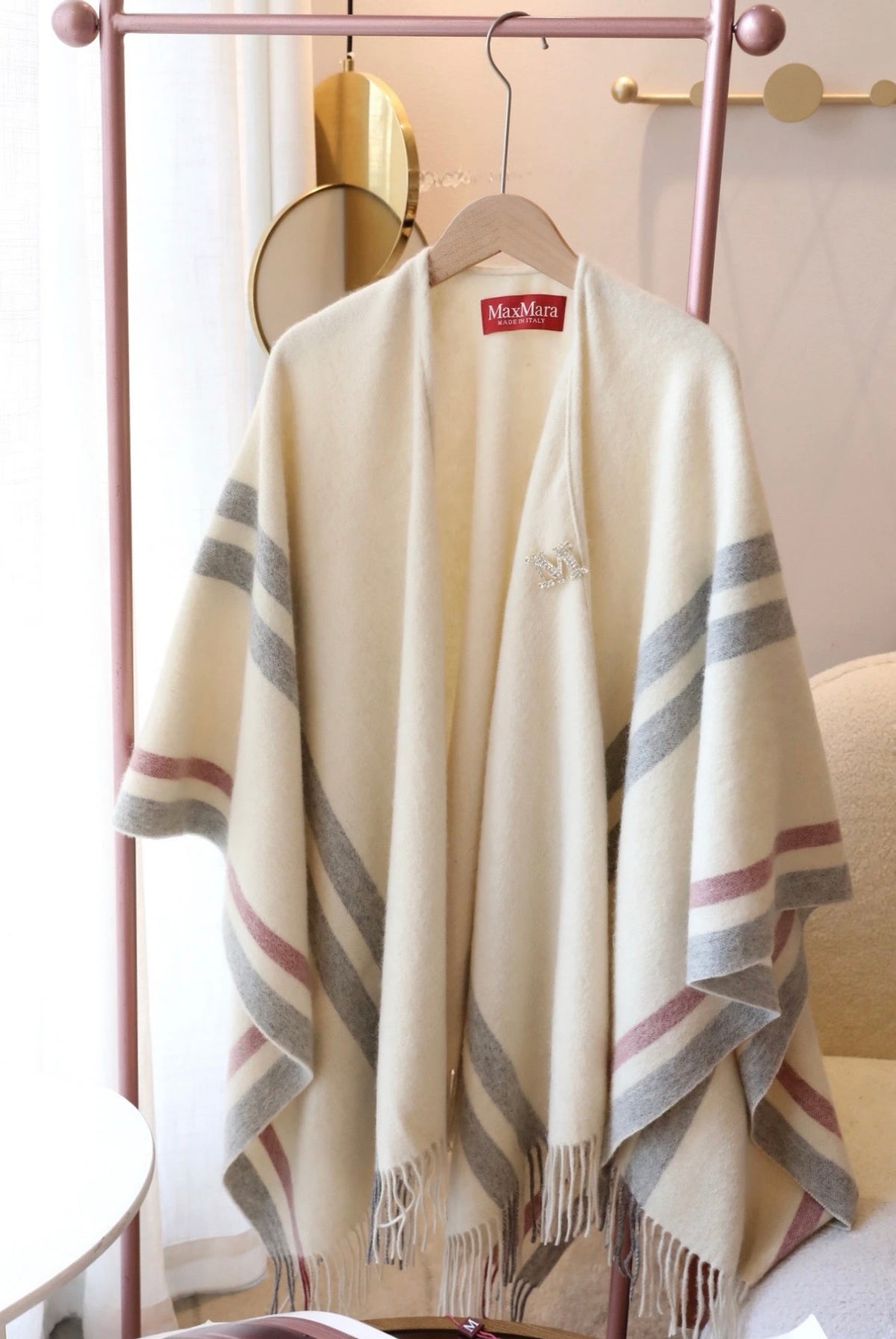 wool handmade Shawl for women - alternate angle view 3