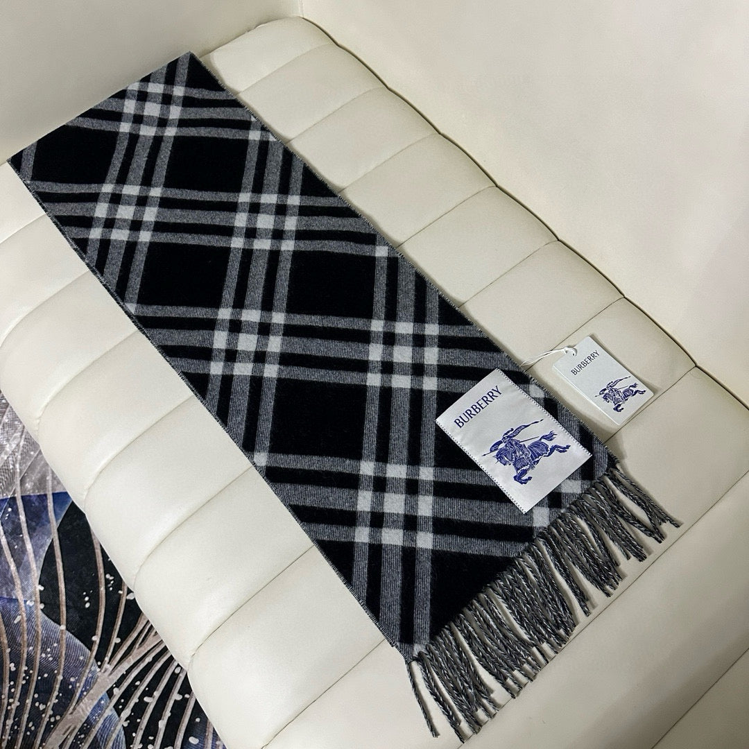 two-tone velvet tassel Scarf for men - alternate angle view 4
