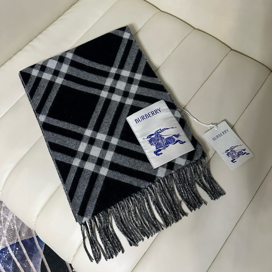 two-tone velvet tassel Scarf for men - alternate angle view 7