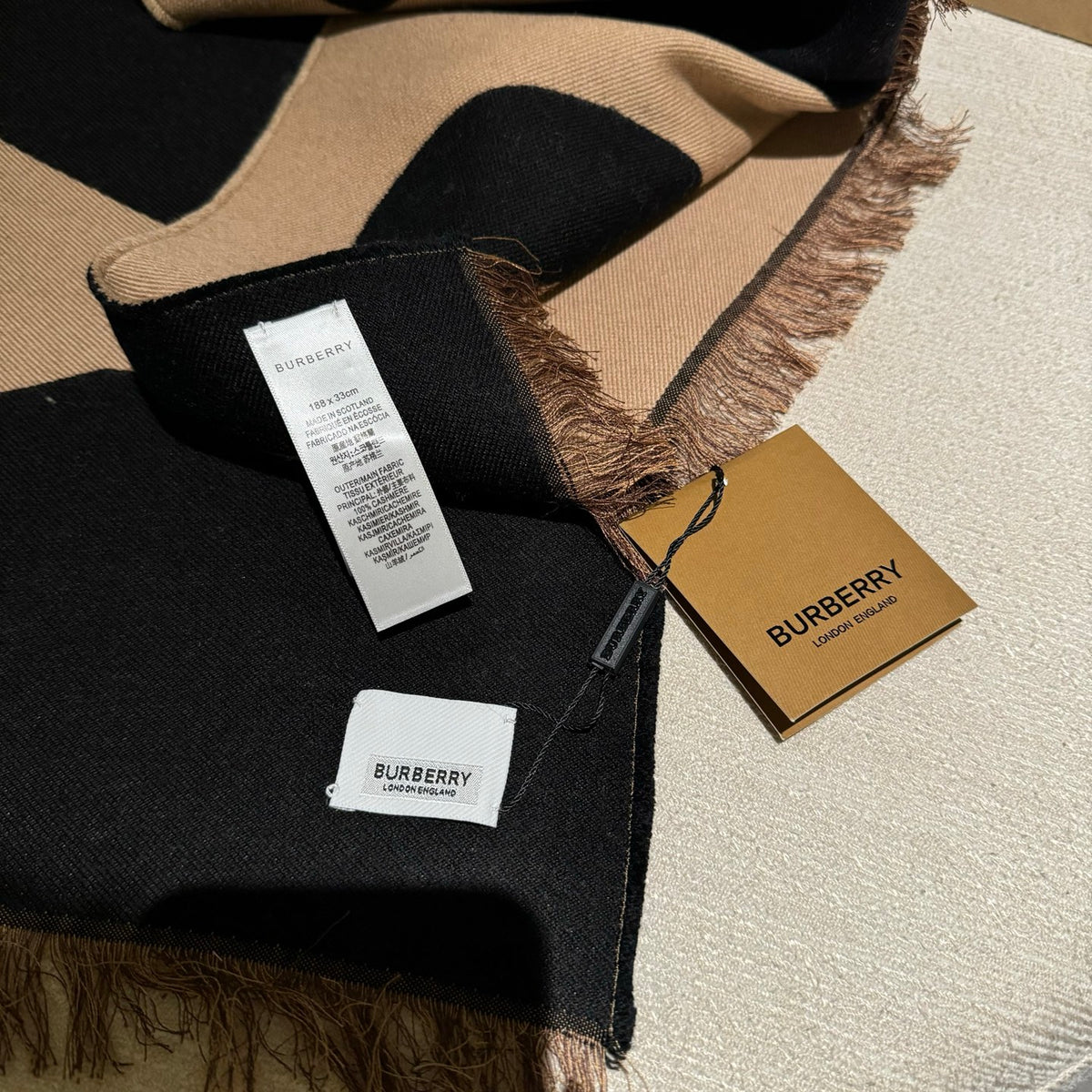 two-tone velvet letter Scarf for women - alternate angle view 7