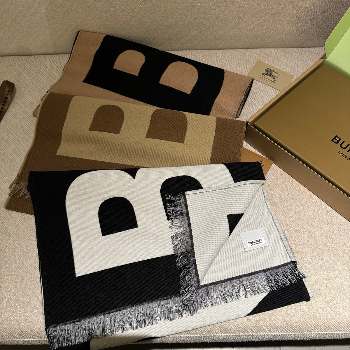 two-tone velvet letter Scarf for women - alternate angle view 7