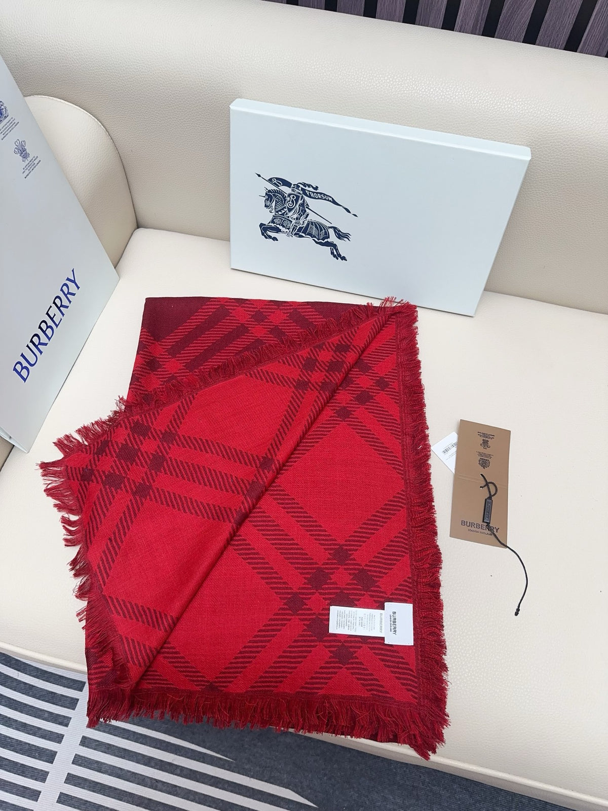 wool luxury Scarf for men - alternate angle view 4