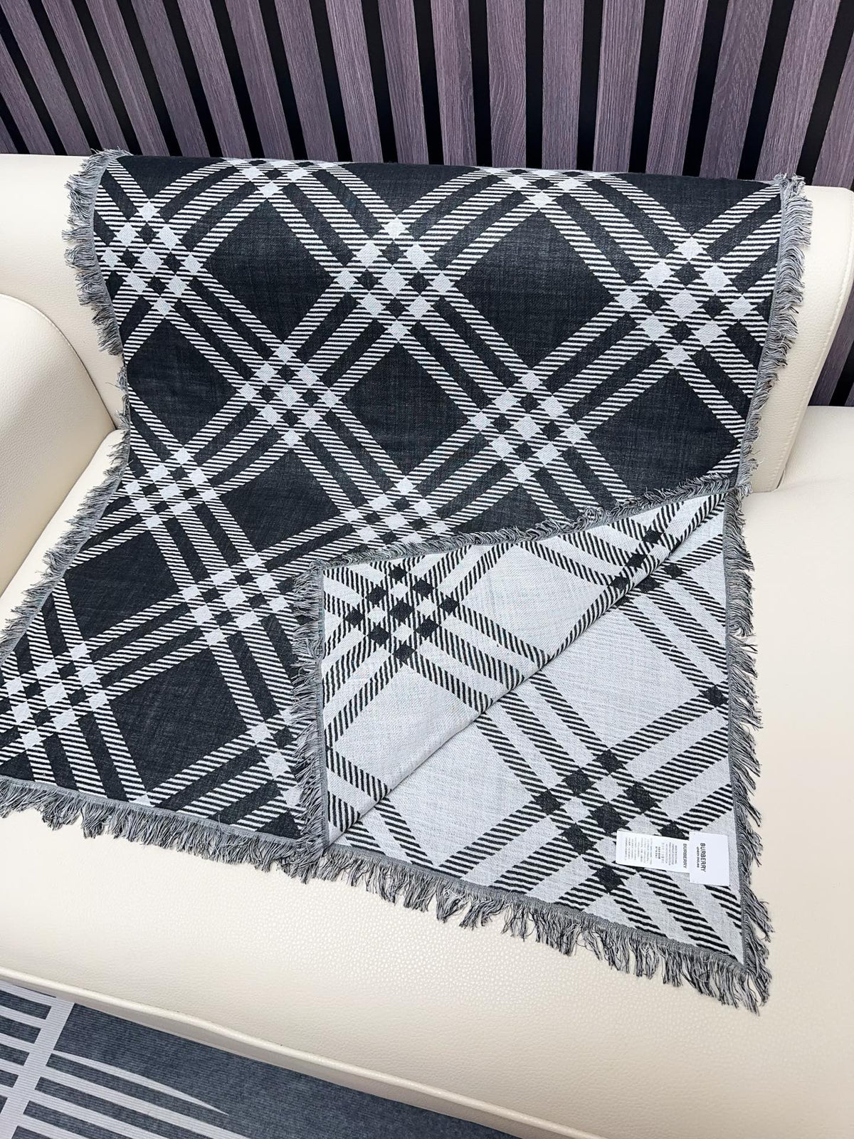 wool luxury Scarf for men - alternate angle view 7