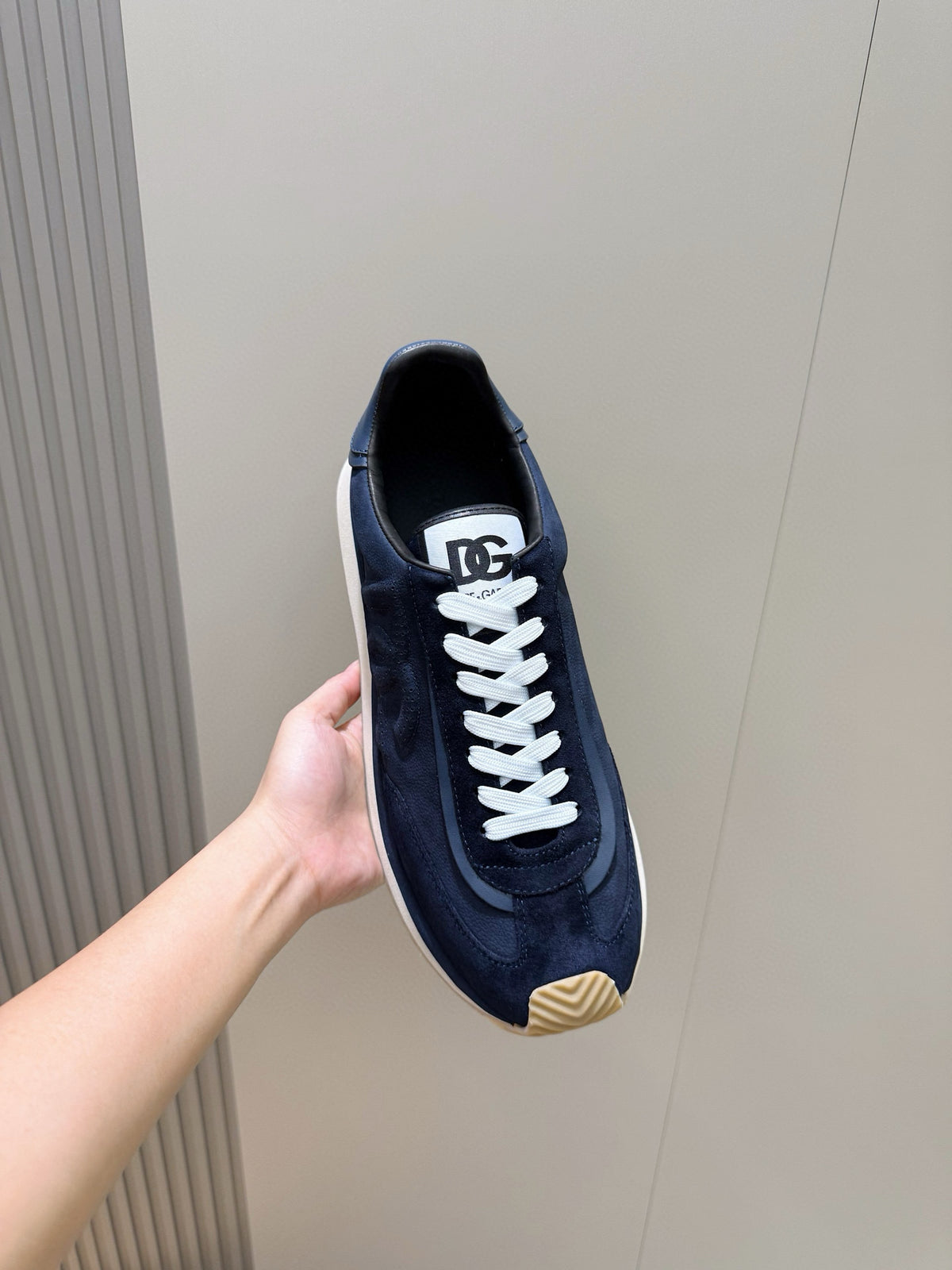 Dolce & Gabbana DG Cushion Mixed-Material Casual Sneakers