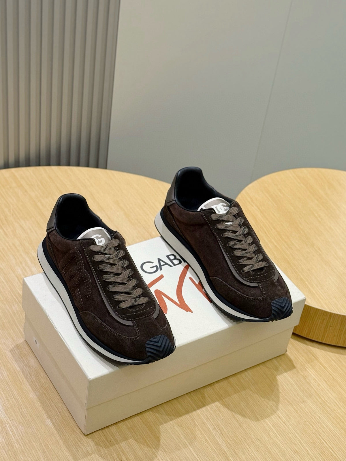 Dolce & Gabbana DG Cushion Mixed-Material Casual Sneakers