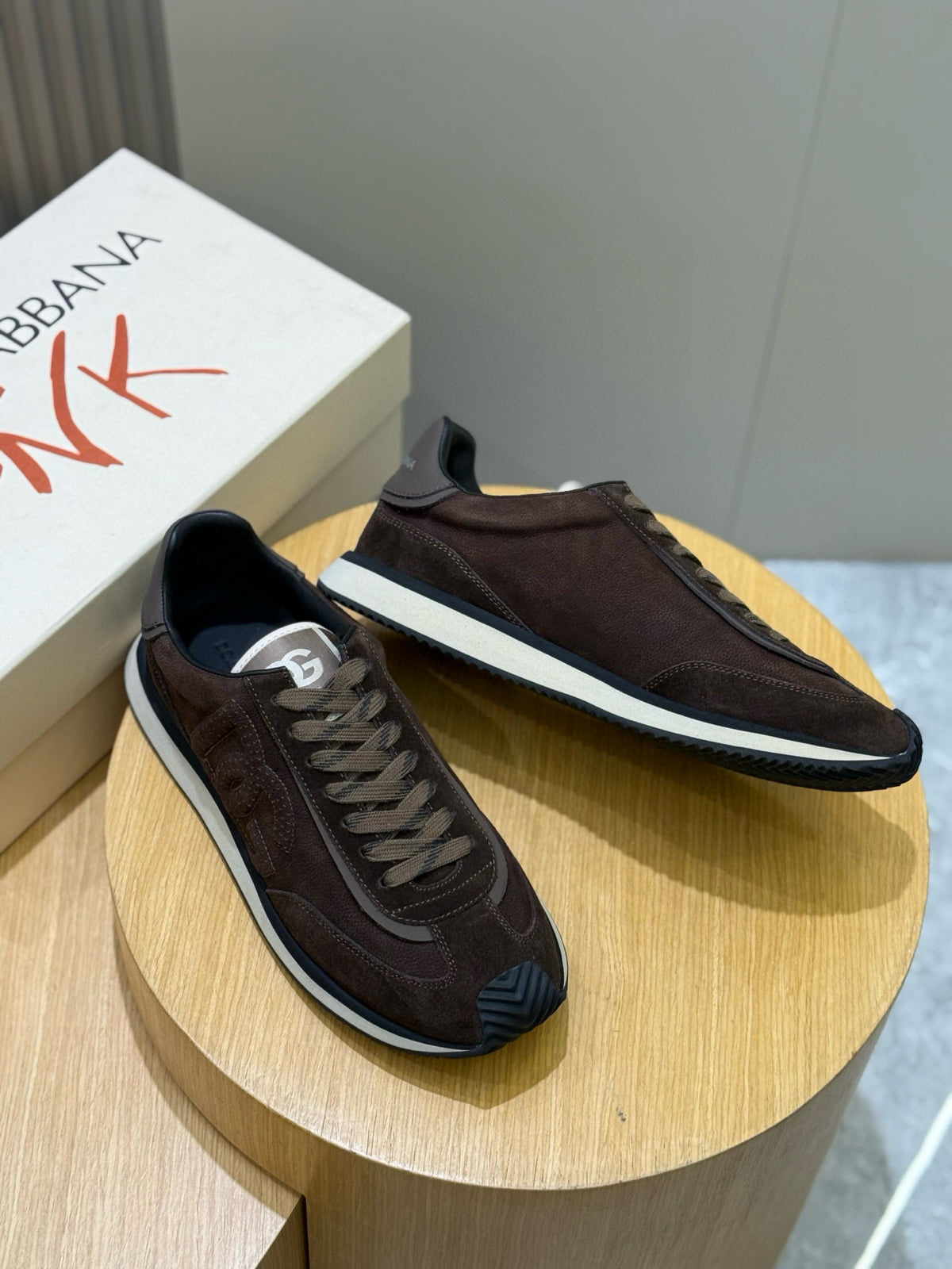 Dolce & Gabbana DG Cushion Mixed-Material Casual Sneakers