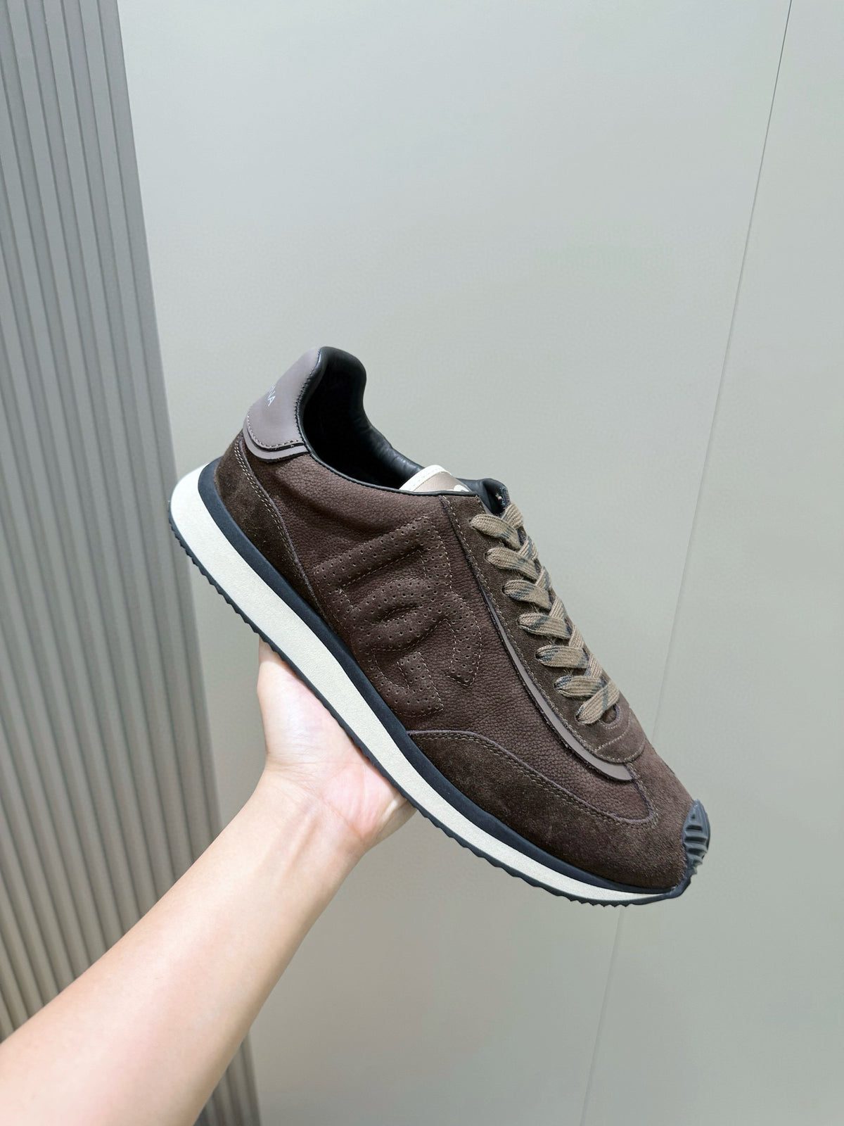 Dolce & Gabbana DG Cushion Mixed-Material Casual Sneakers