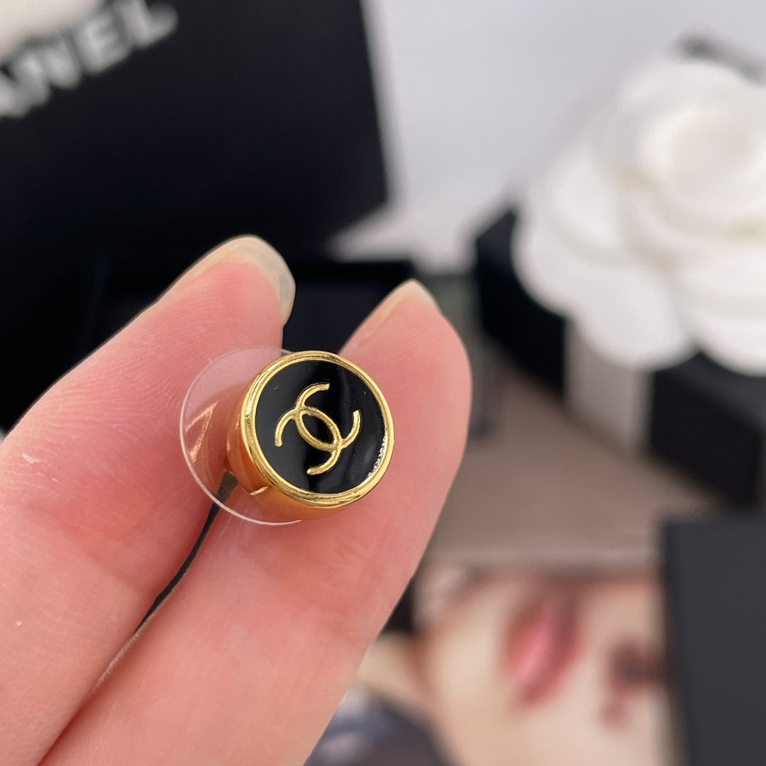 gold enamel vintage Stud Earrings for unisex couple - alternate angle view 7