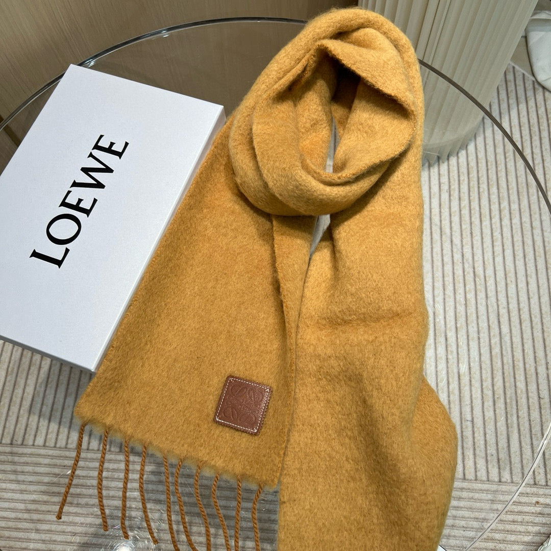 wool elegant Scarf for women - alternate angle view 7