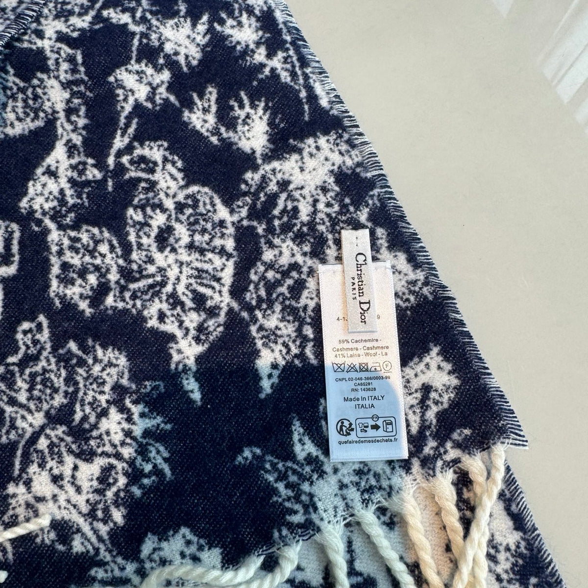 velvet floral Scarf for women - alternate angle view 3
