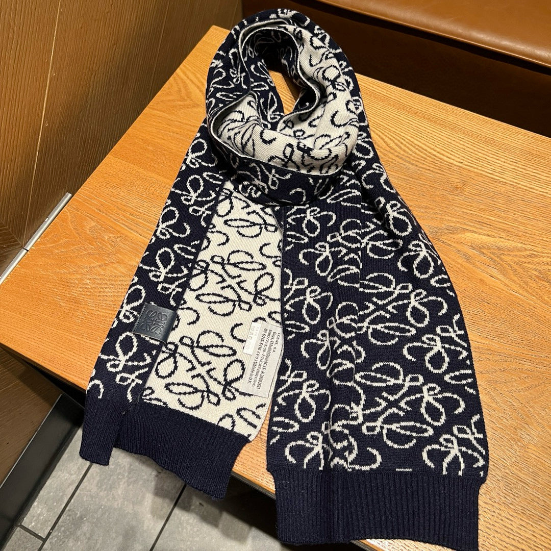 velvet floral Scarf for men - alternate angle view 9