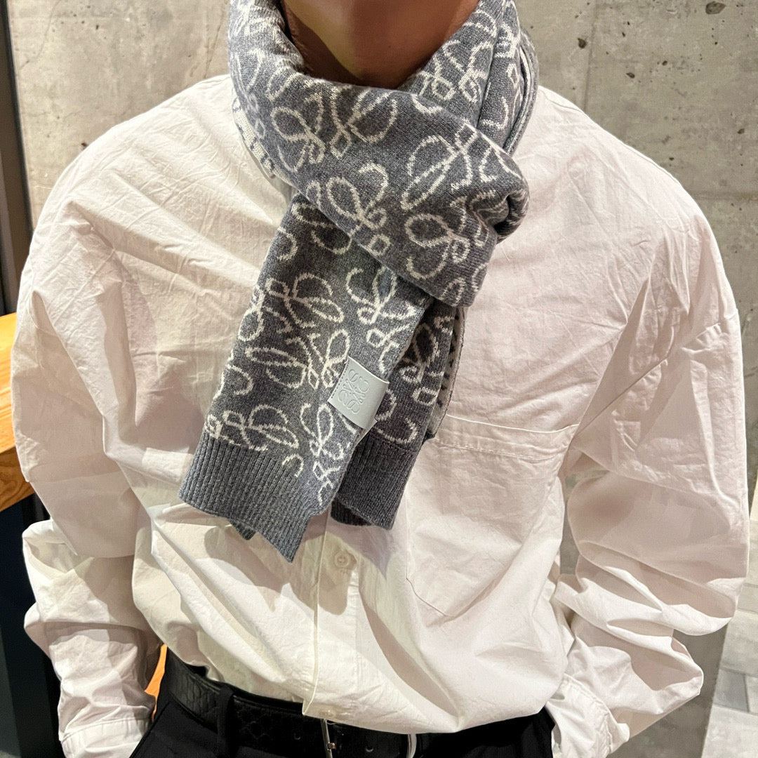 velvet floral Scarf for men - alternate angle view 3