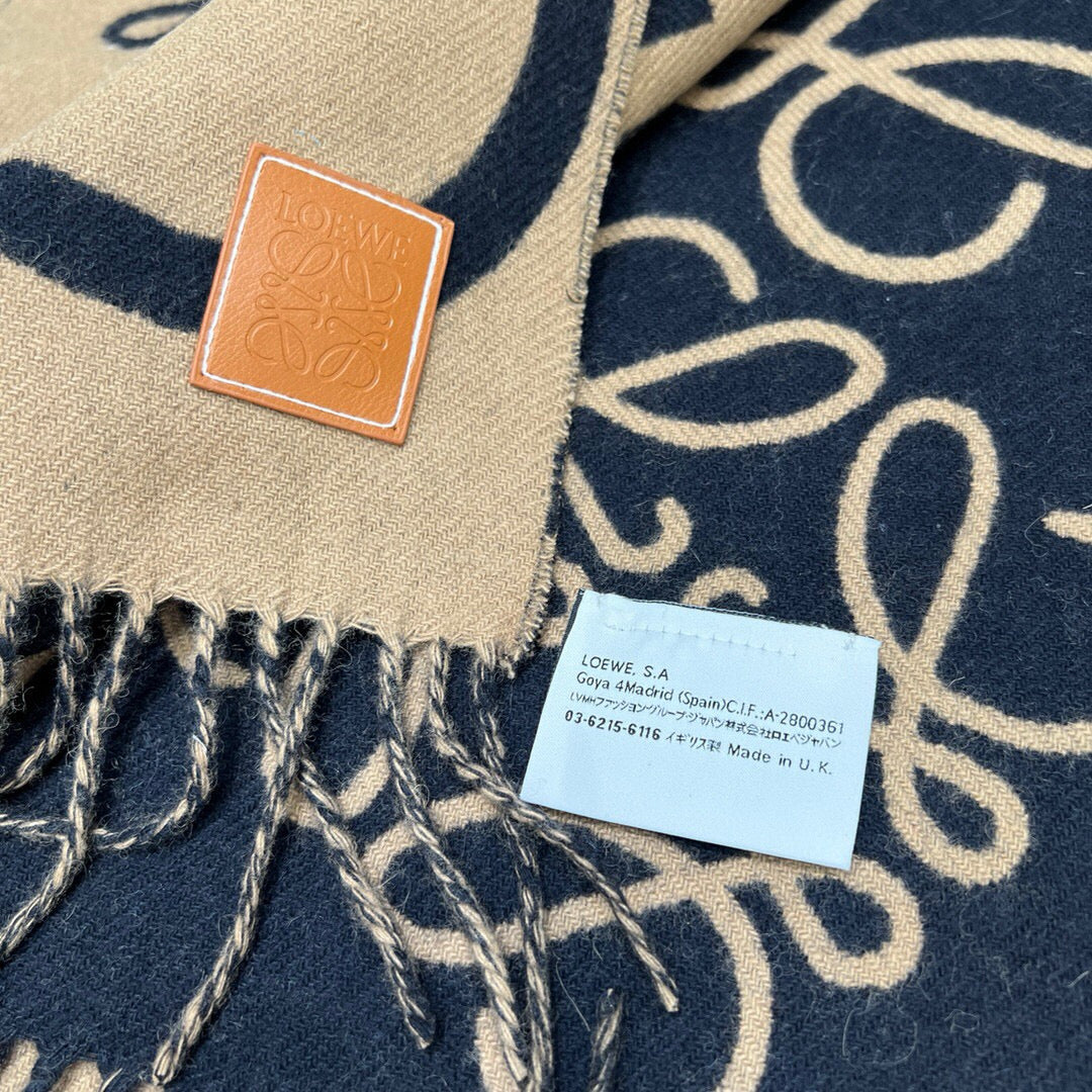 luxury Scarf for women - alternate angle view 6