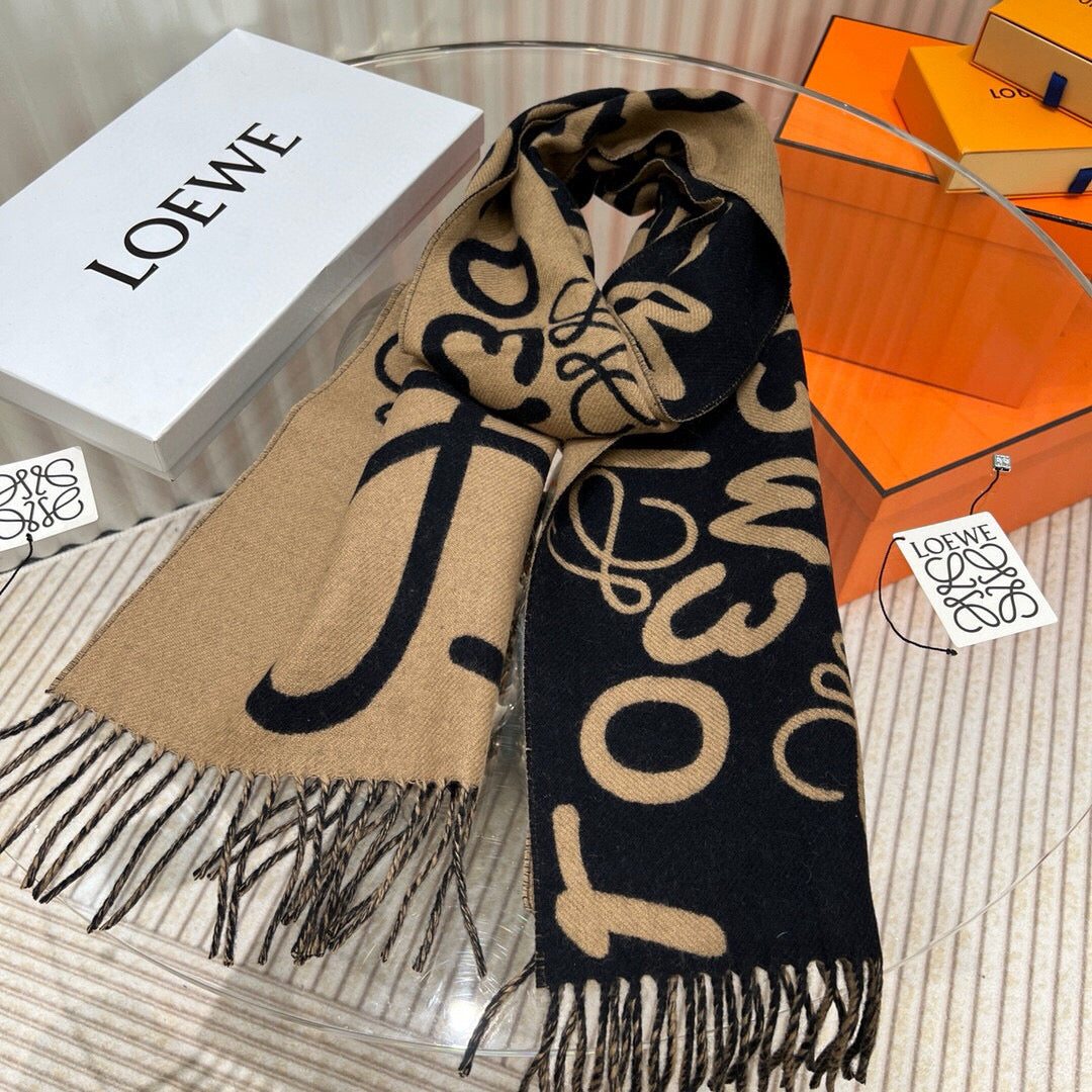 luxury Scarf for women - alternate angle view 8