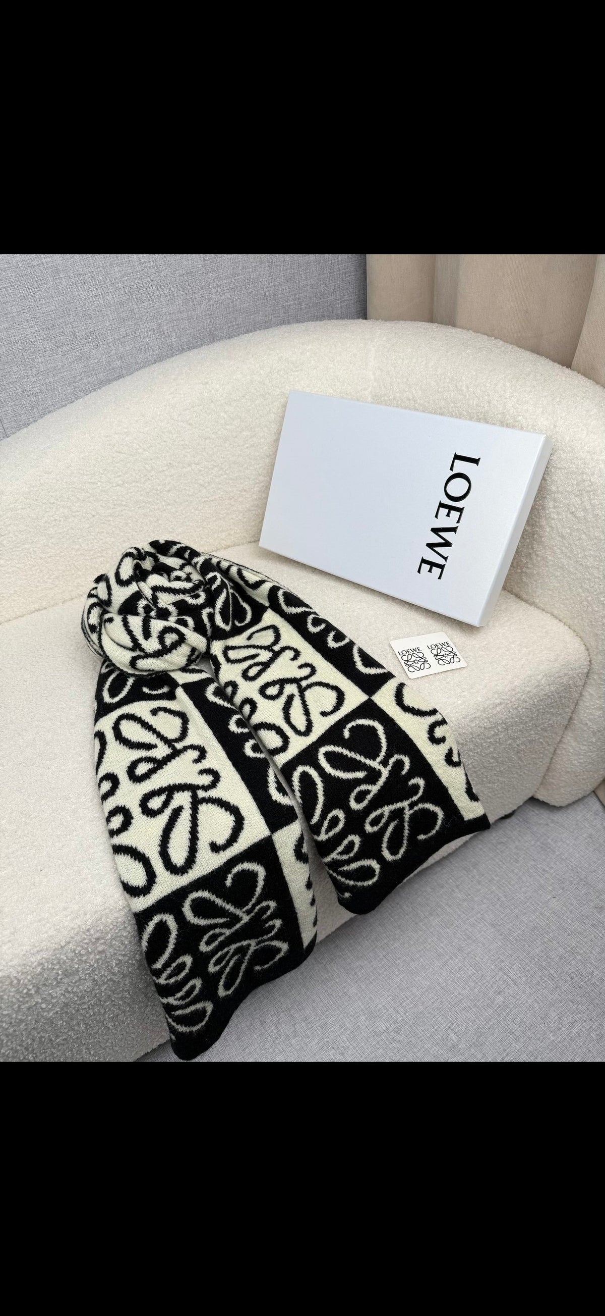 velvet floral Scarf for women - alternate angle view 7