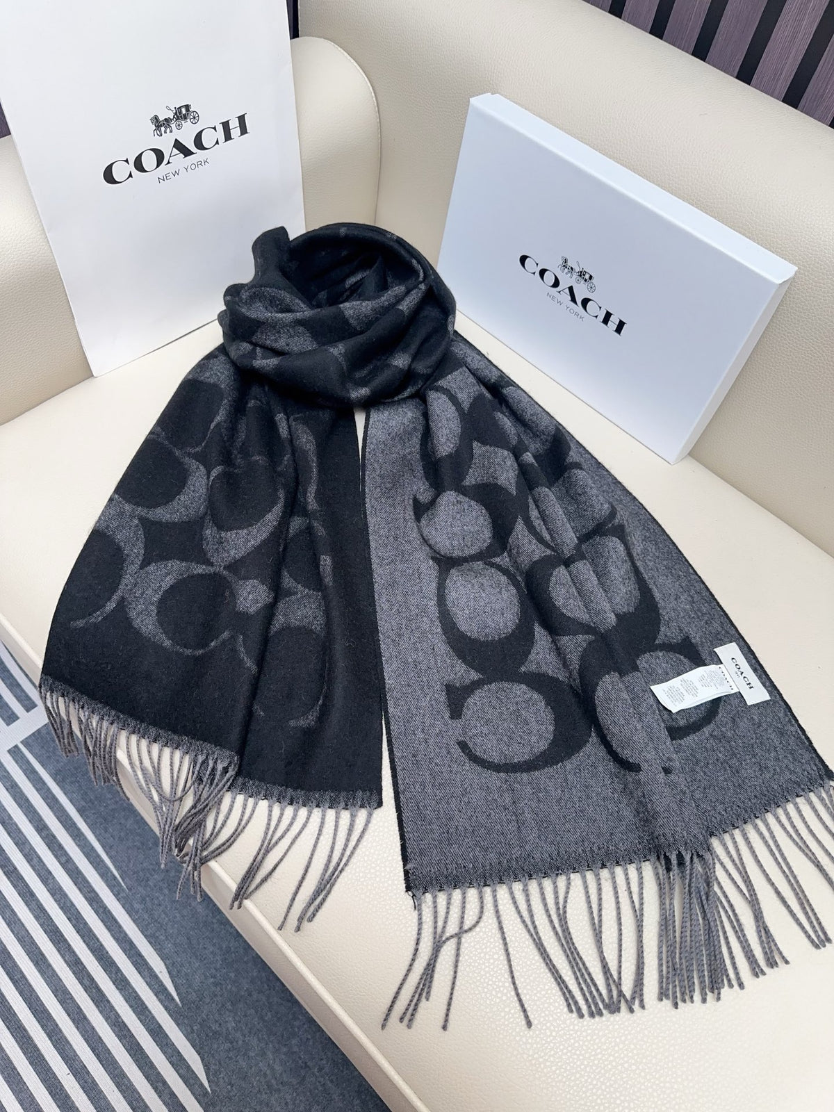 tricolor velvet Shawl for women - alternate angle view 8