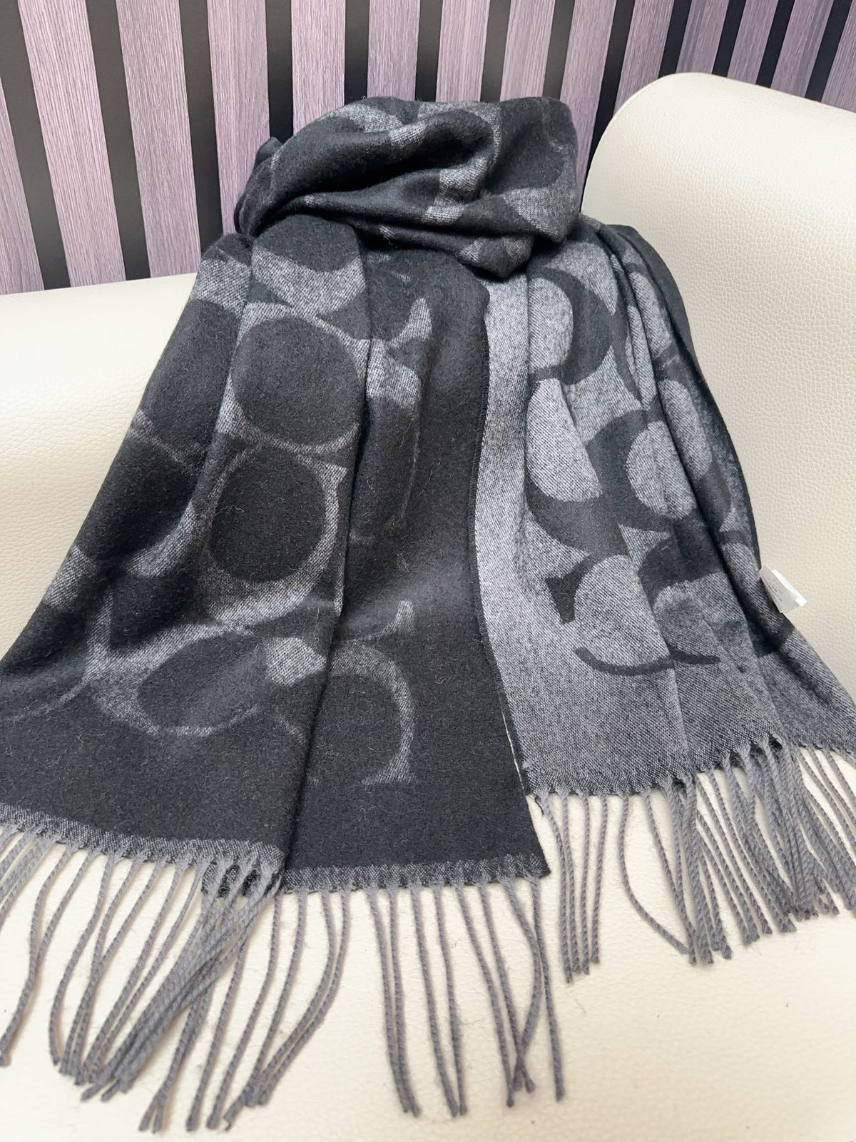 tricolor velvet Shawl for women - alternate angle view 7