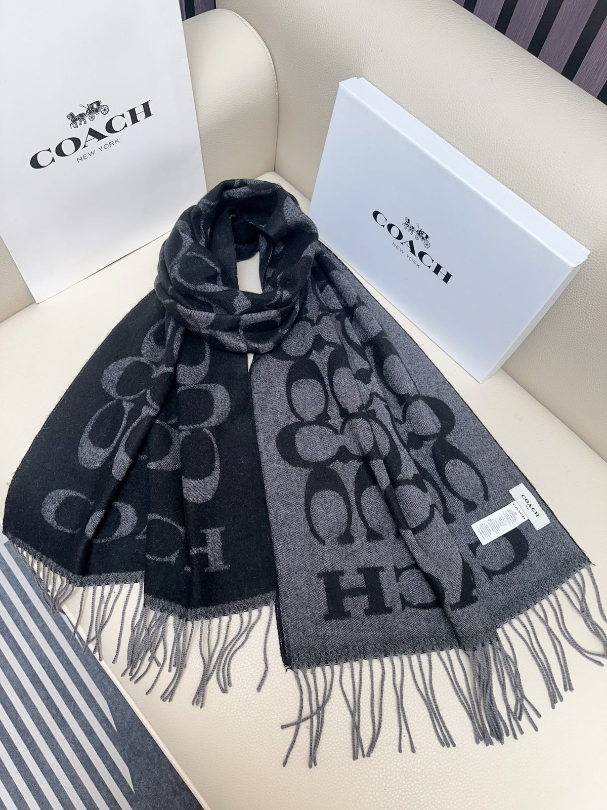 tricolor velvet letter Shawl for women - alternate angle view 8