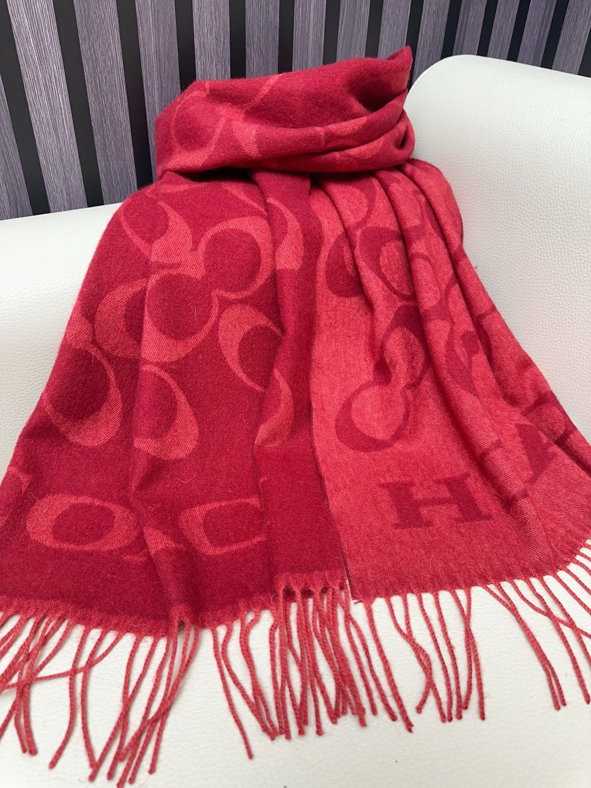 tricolor velvet letter Shawl for women - alternate angle view 7