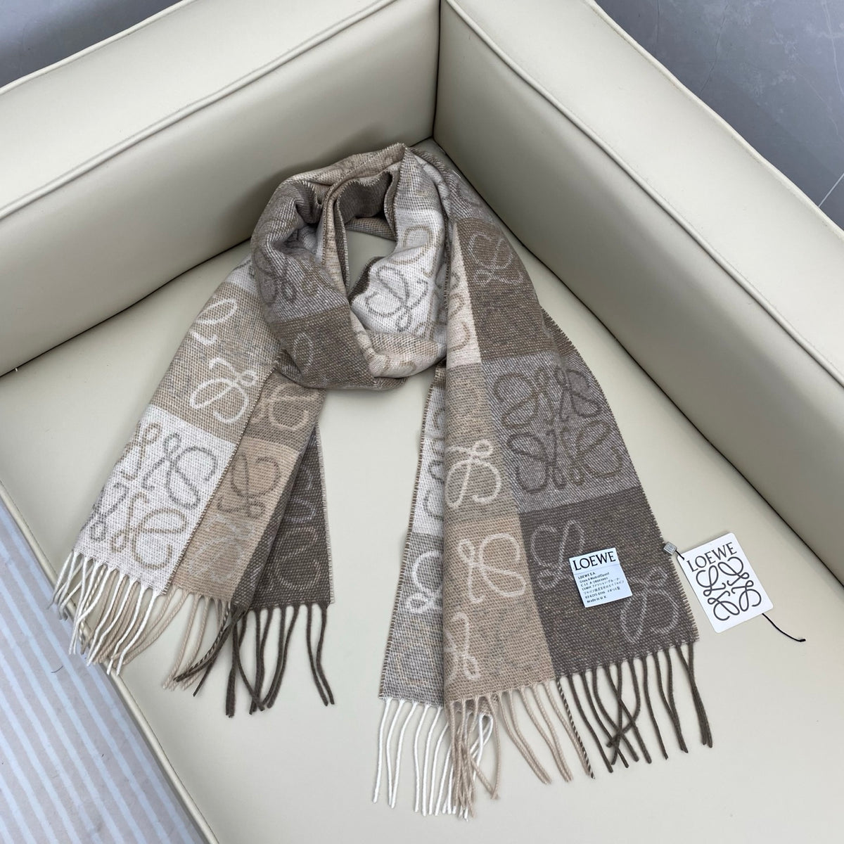 white wool floral Scarf for men - alternate angle view 9