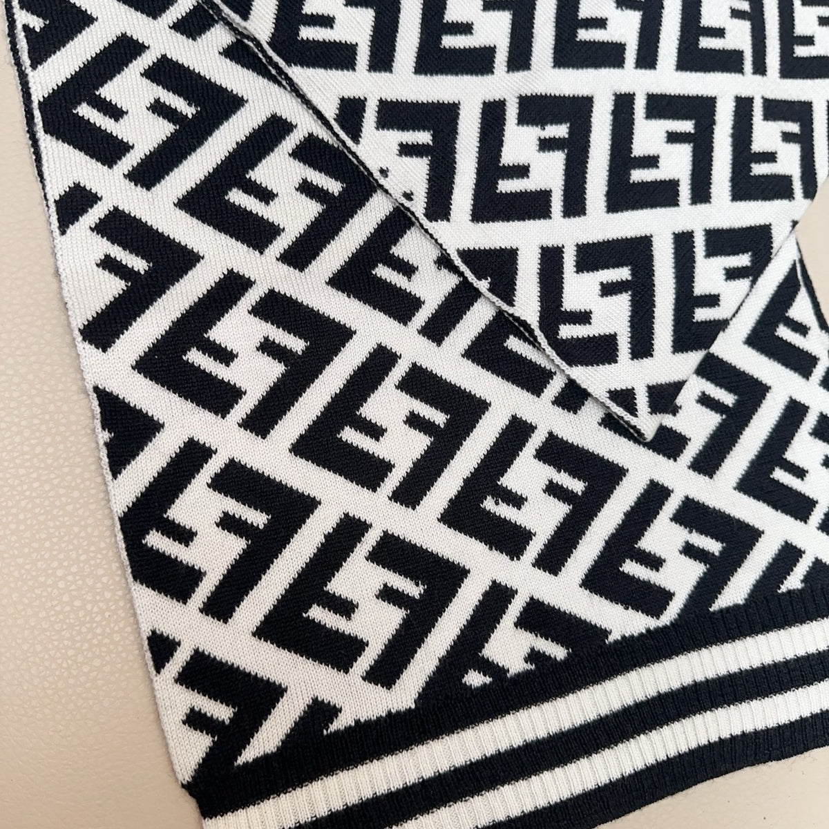 wool elegant Scarf for women - alternate angle view 6
