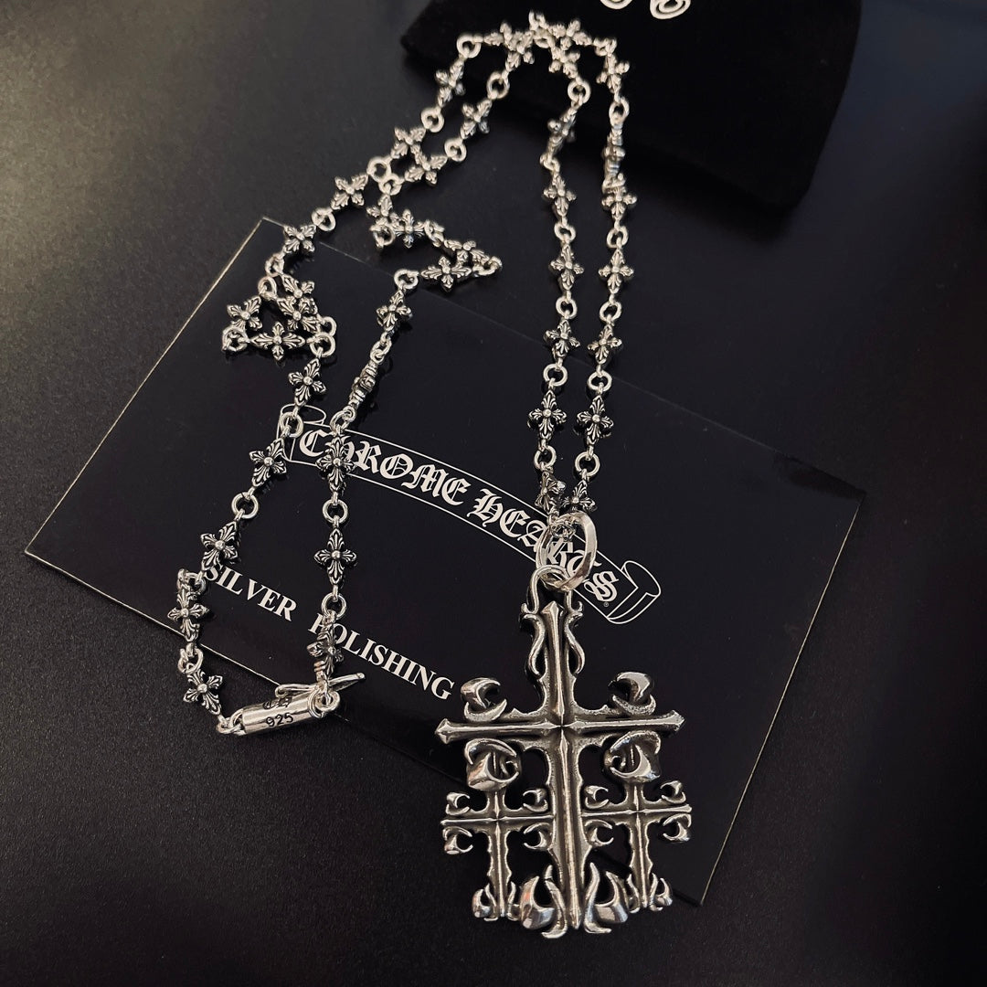 Necklace for women - alternate angle view 4