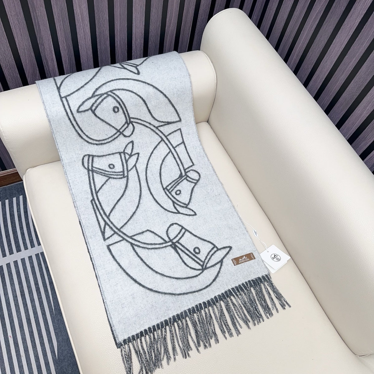 velvet minimalist Scarf for men - alternate angle view 6