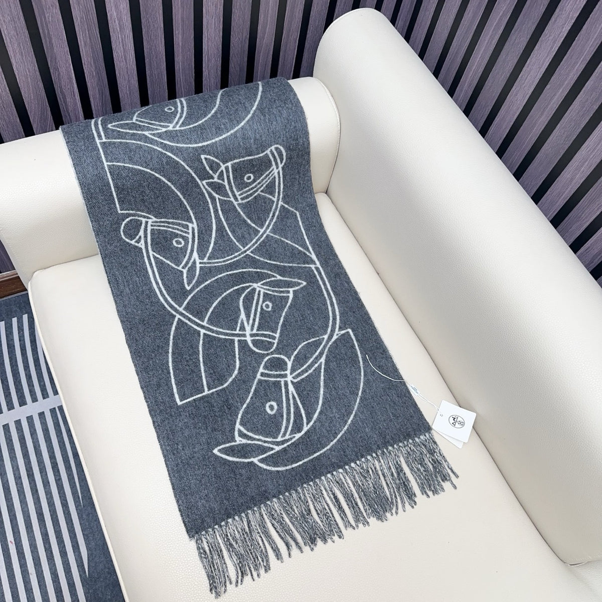 velvet minimalist Scarf for men - alternate angle view 5