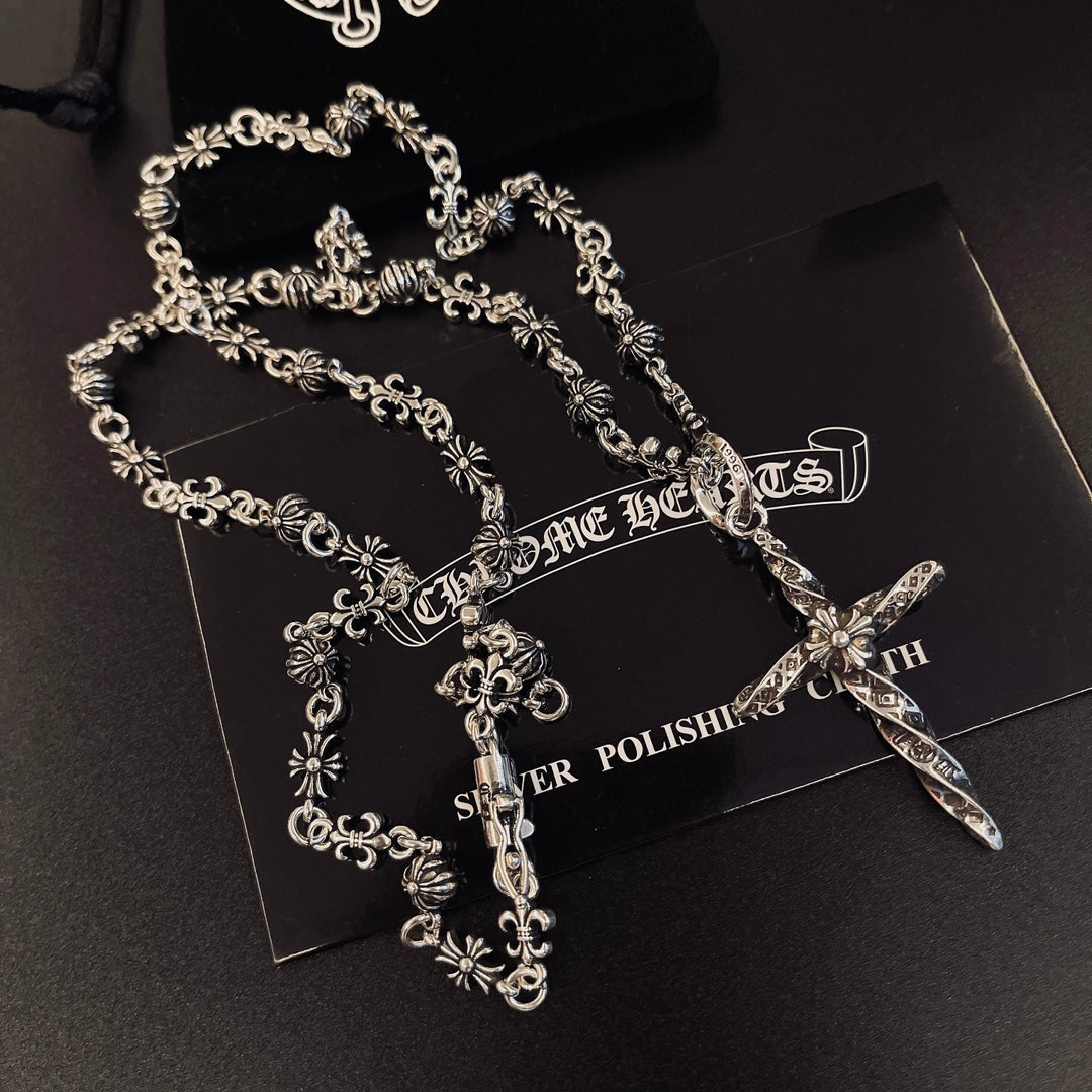 Necklace for women - alternate angle view 5