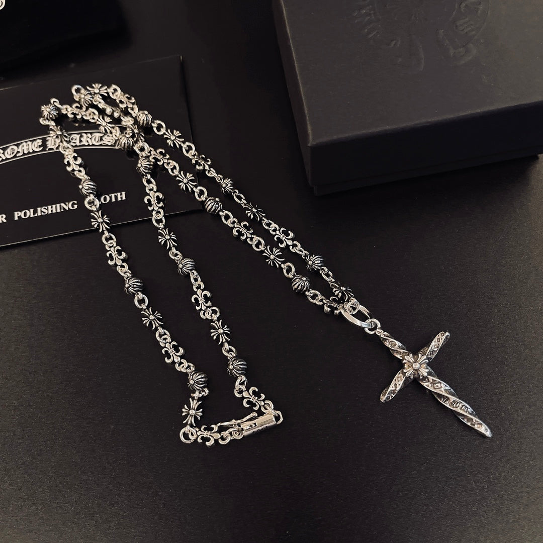 Necklace for women - alternate angle view 3