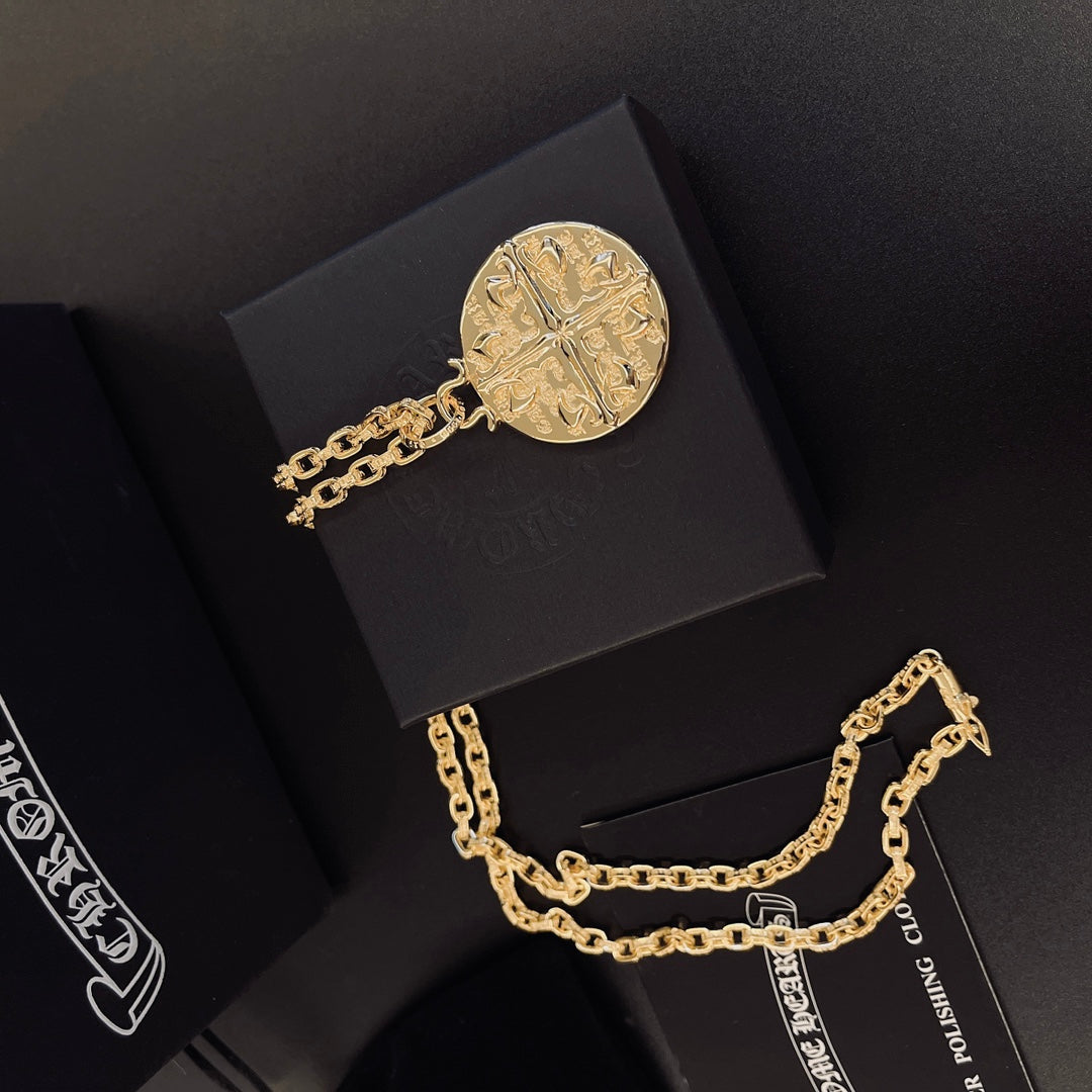 Necklace for women - alternate angle view 8