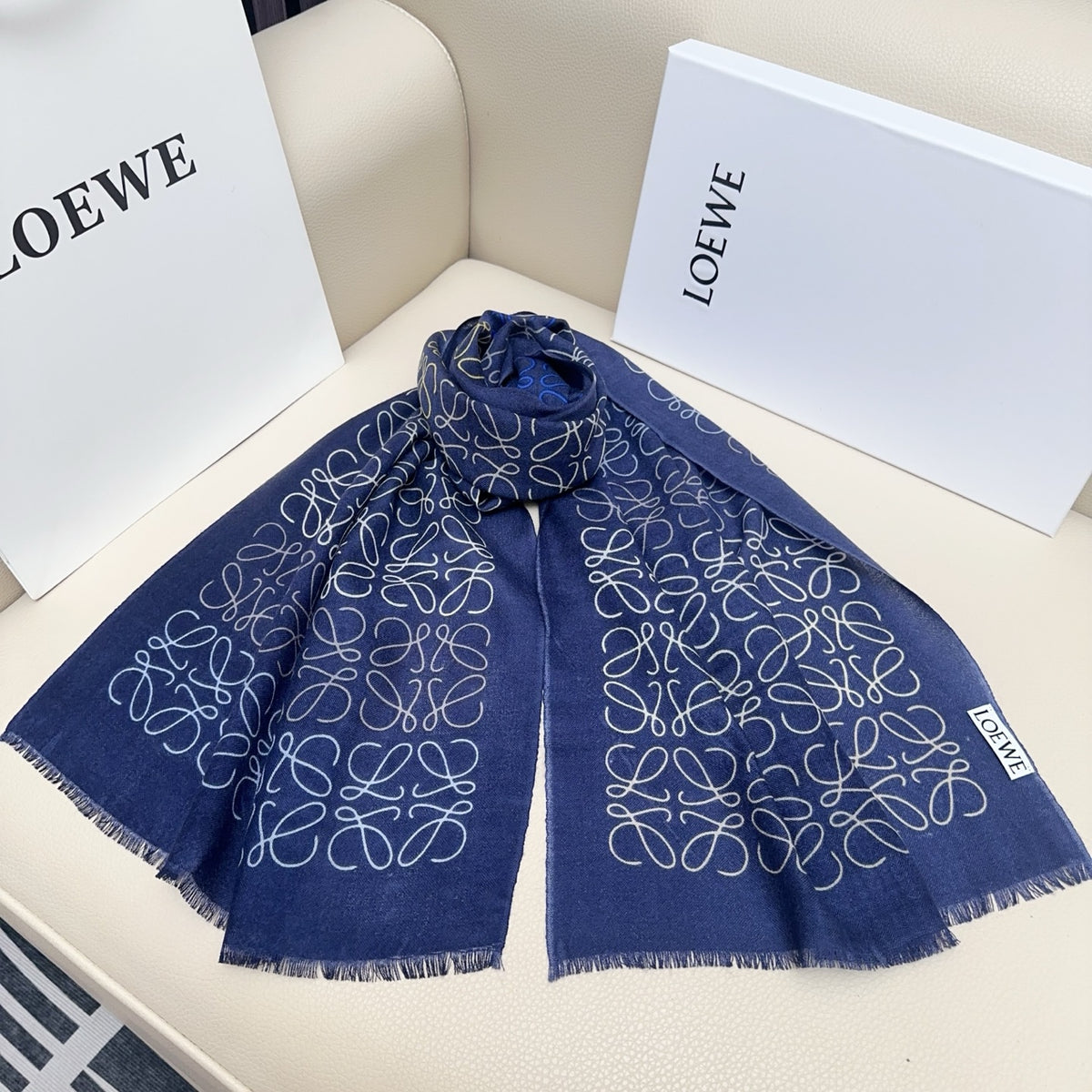 velvet minimalist Shawl for women - alternate angle view 8