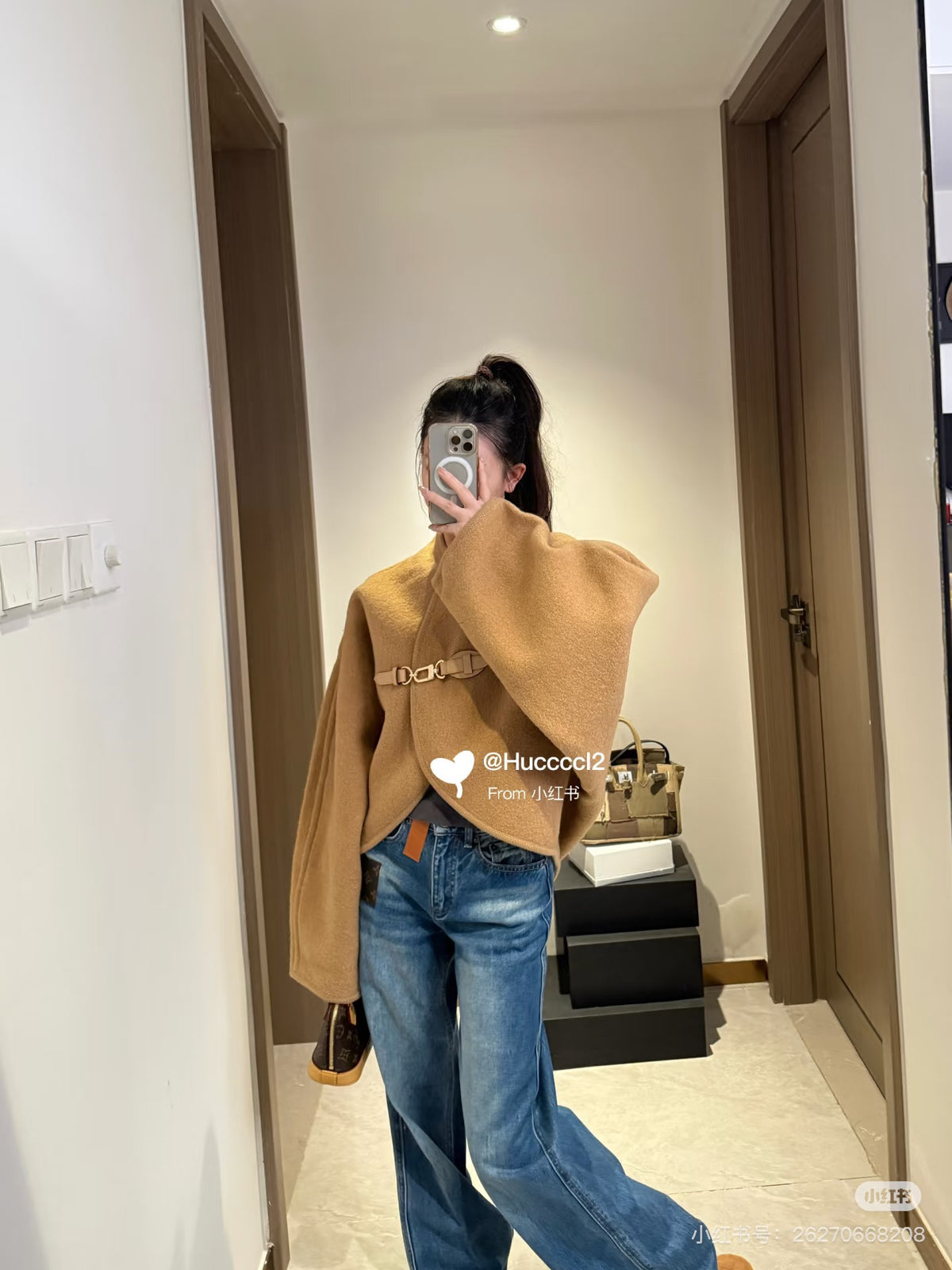 two-tone velvet floral Belt for men and women - alternate angle view 9