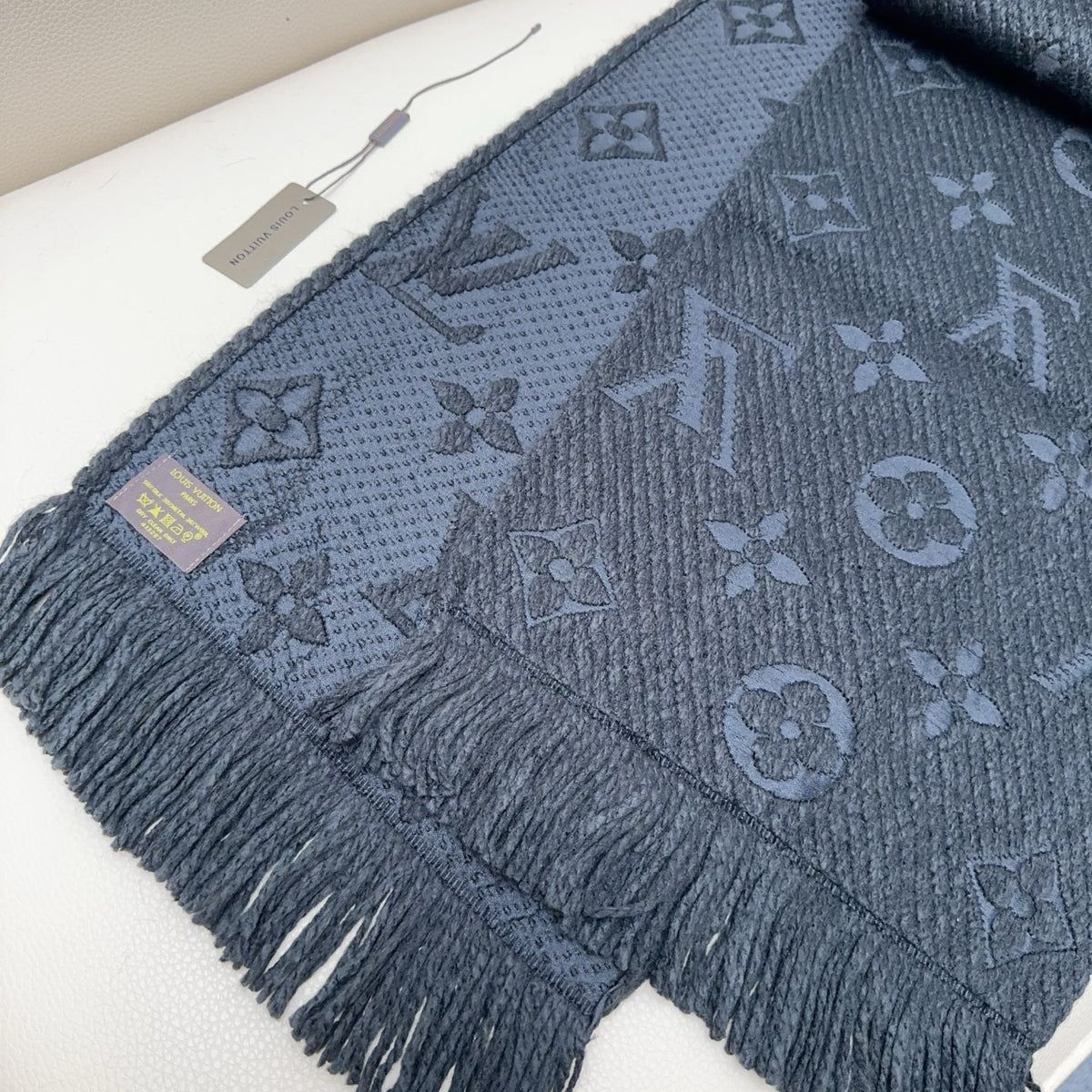 wool floral Scarf for women - alternate angle view 7