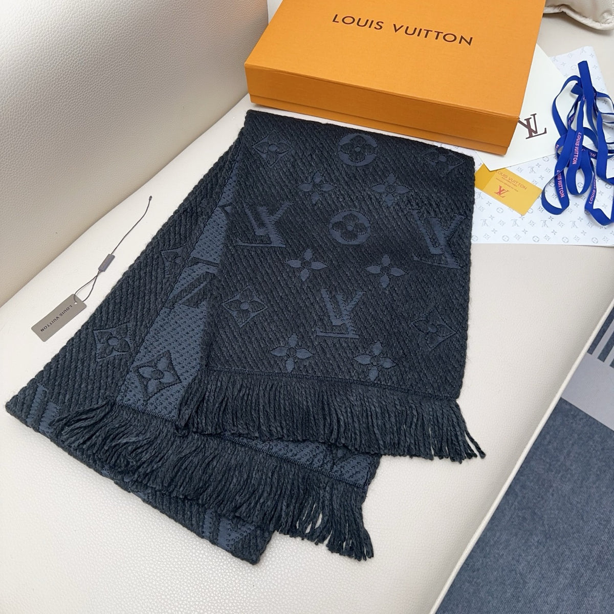 wool floral Scarf for women - alternate angle view 3