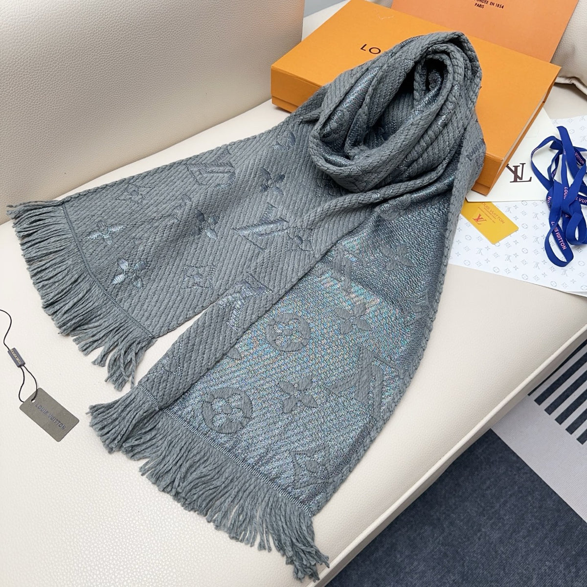 wool floral Scarf for women - alternate angle view 8