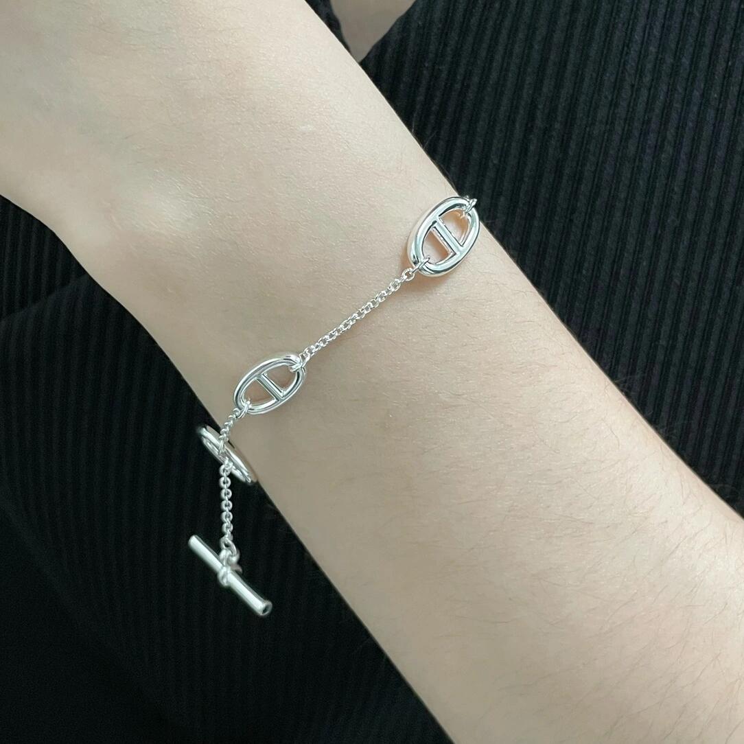 rose gold brass rose Bracelet for women - alternate angle view 3