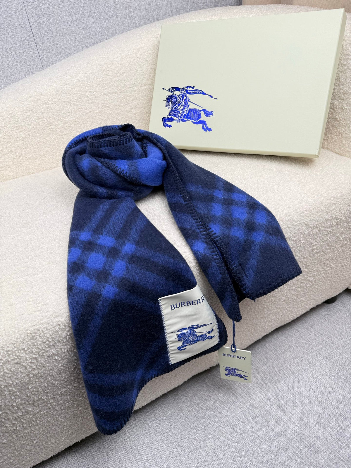 velvet inlaid Scarf for women - alternate angle view 6