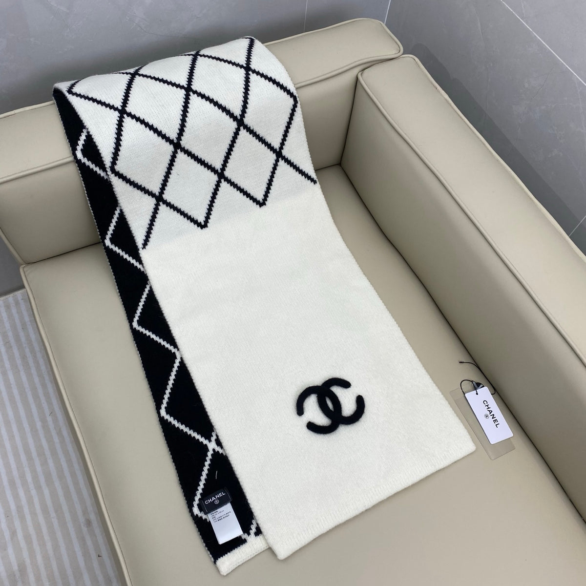 velvet letter Scarf for women - alternate angle view 4