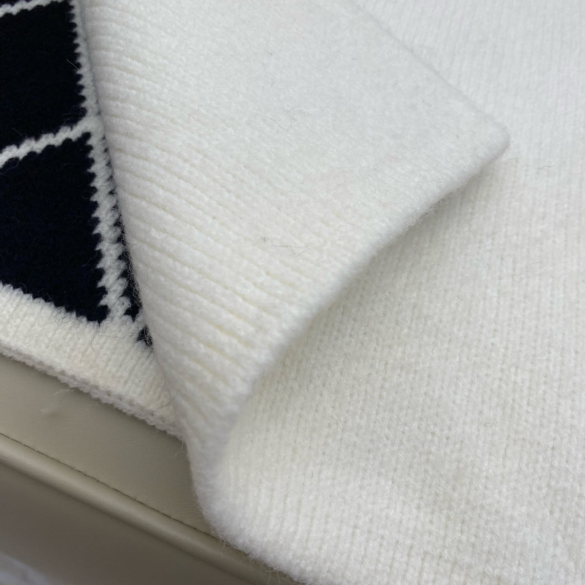 velvet letter Scarf for women - alternate angle view 7