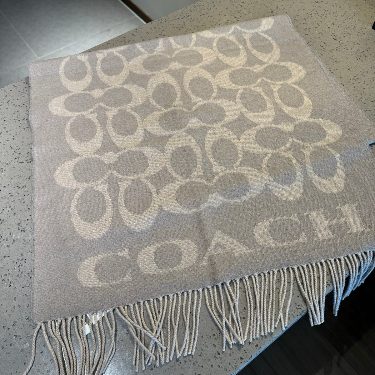 Shawl for women - alternate angle view 8