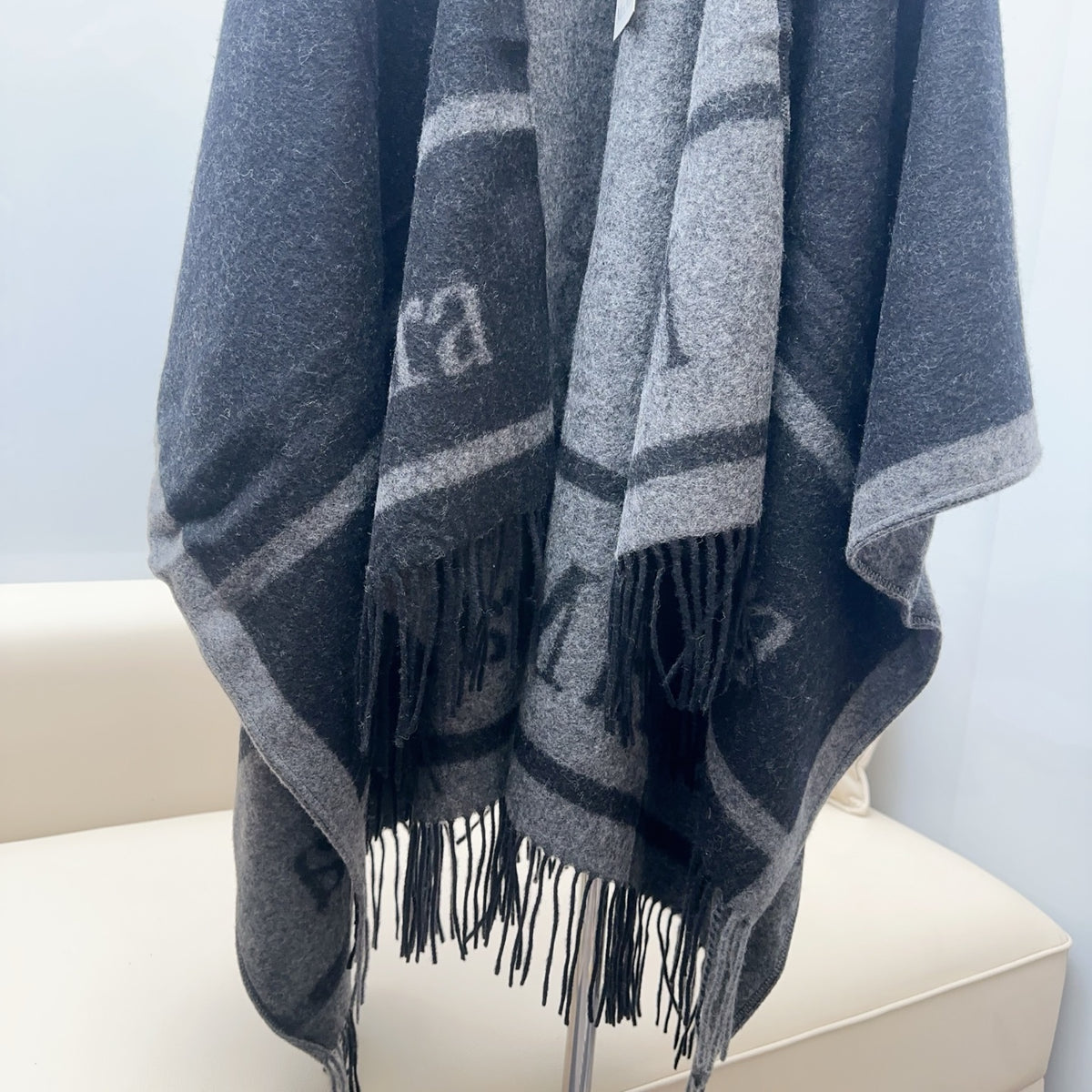 wool handmade Shawl for women - alternate angle view 5