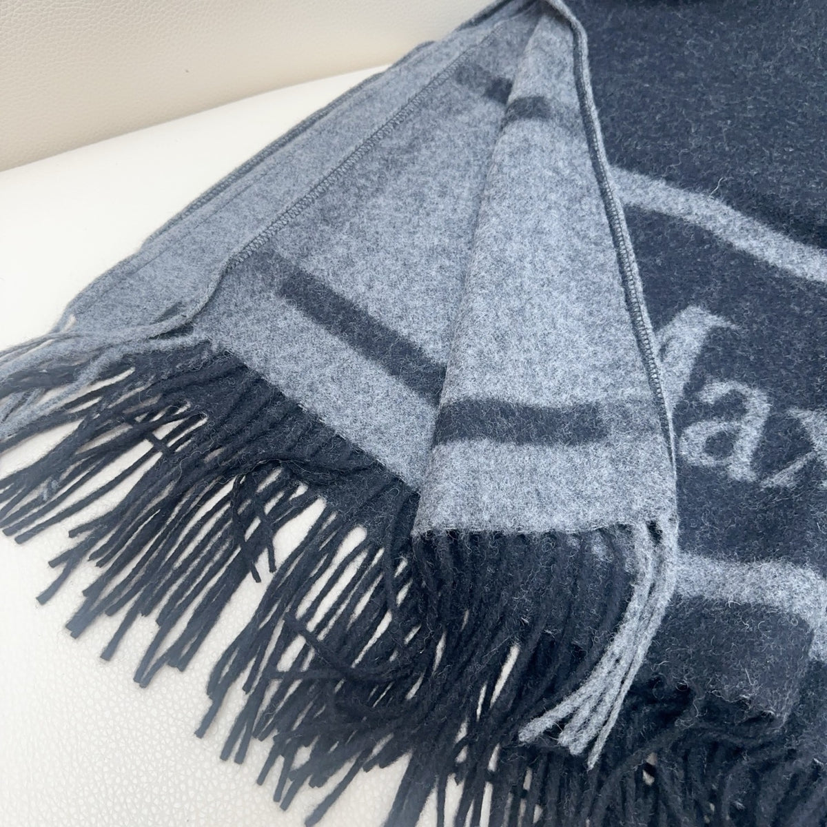 wool handmade Shawl for women - alternate angle view 8