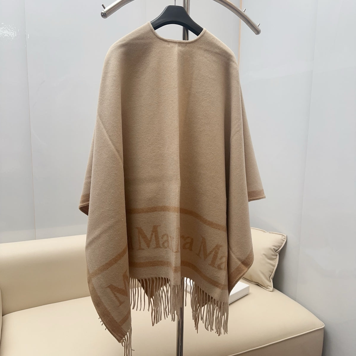 wool handmade Shawl for women - alternate angle view 3