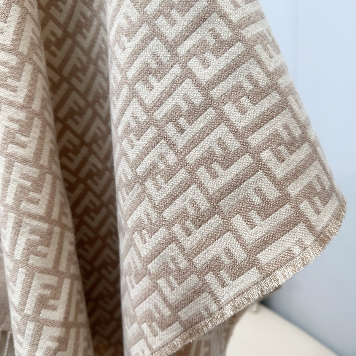 wool letter Comb for women - alternate angle view 7