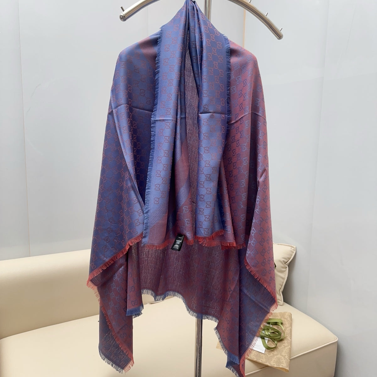 leather fashion accessory for women - product detail view