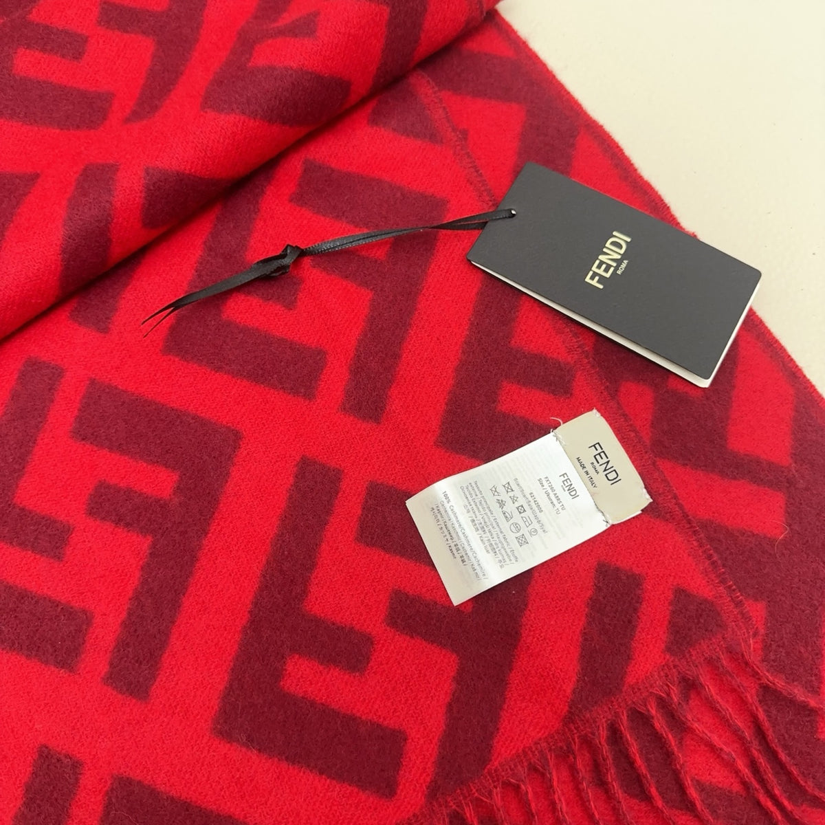 velvet floral Shawl for women - alternate angle view 7