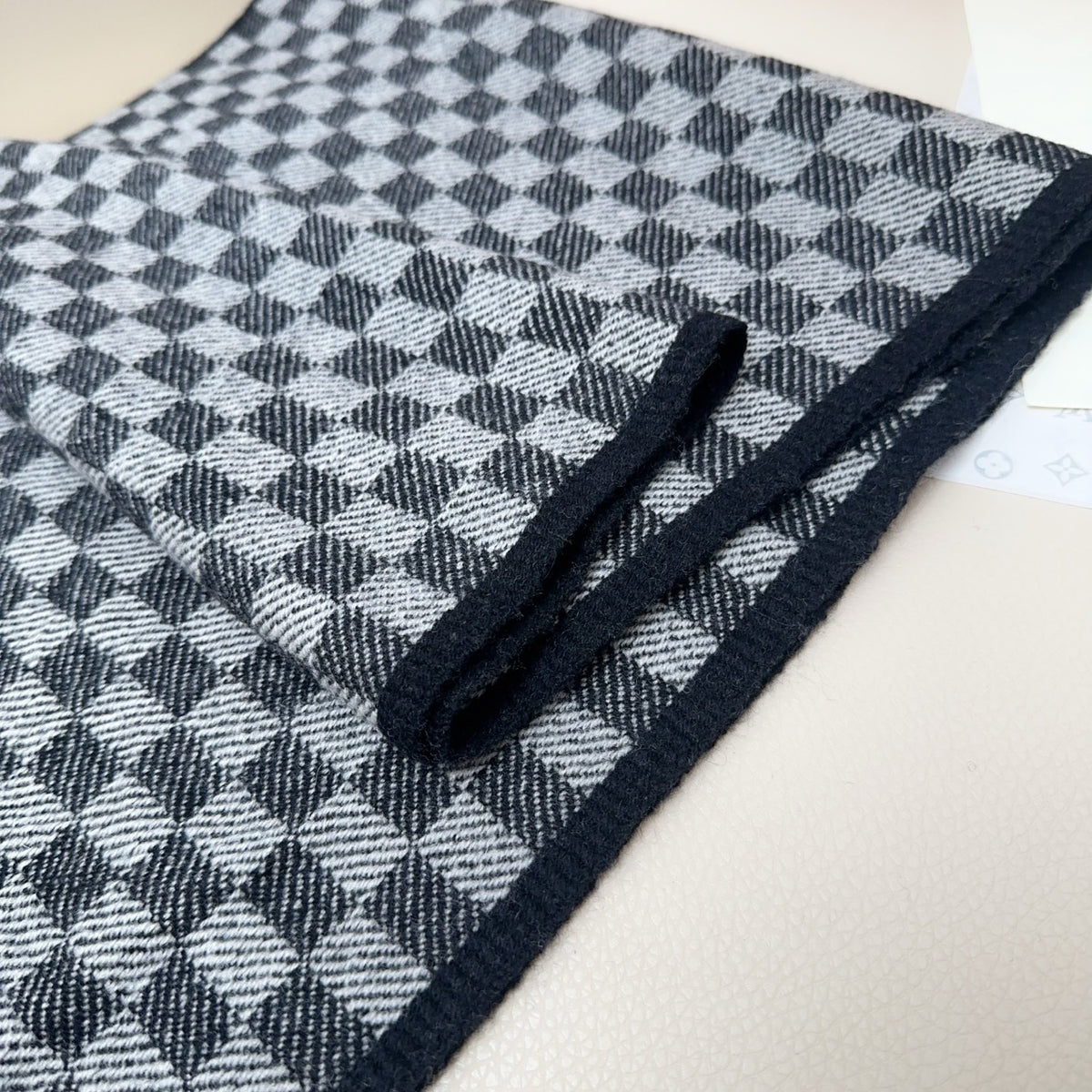 velvet inlaid Scarf for women - alternate angle view 8